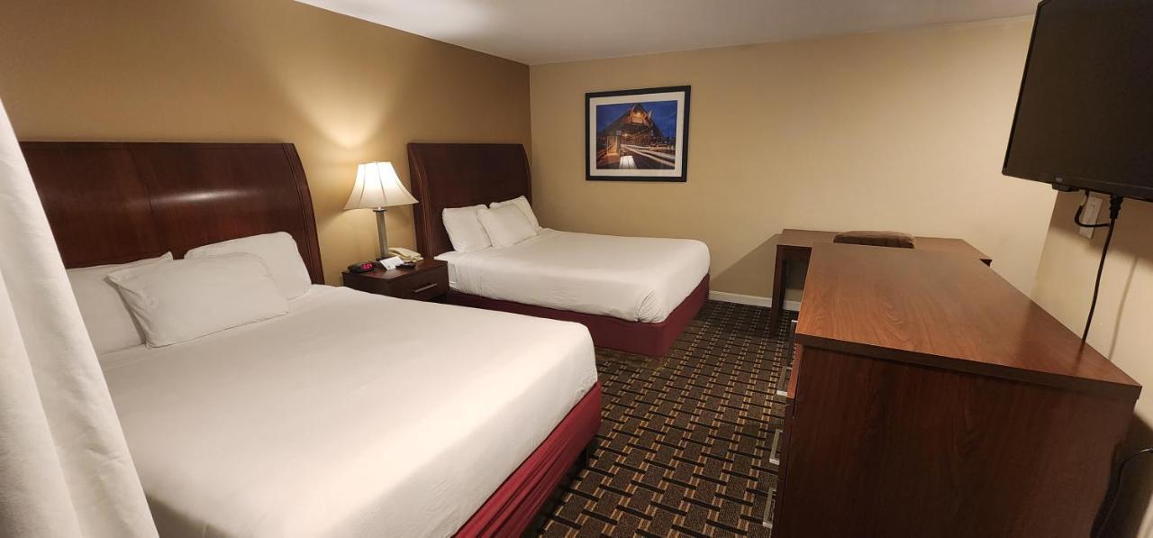 Nashoba Valley Inn & Suites Ayer Exteriér fotografie