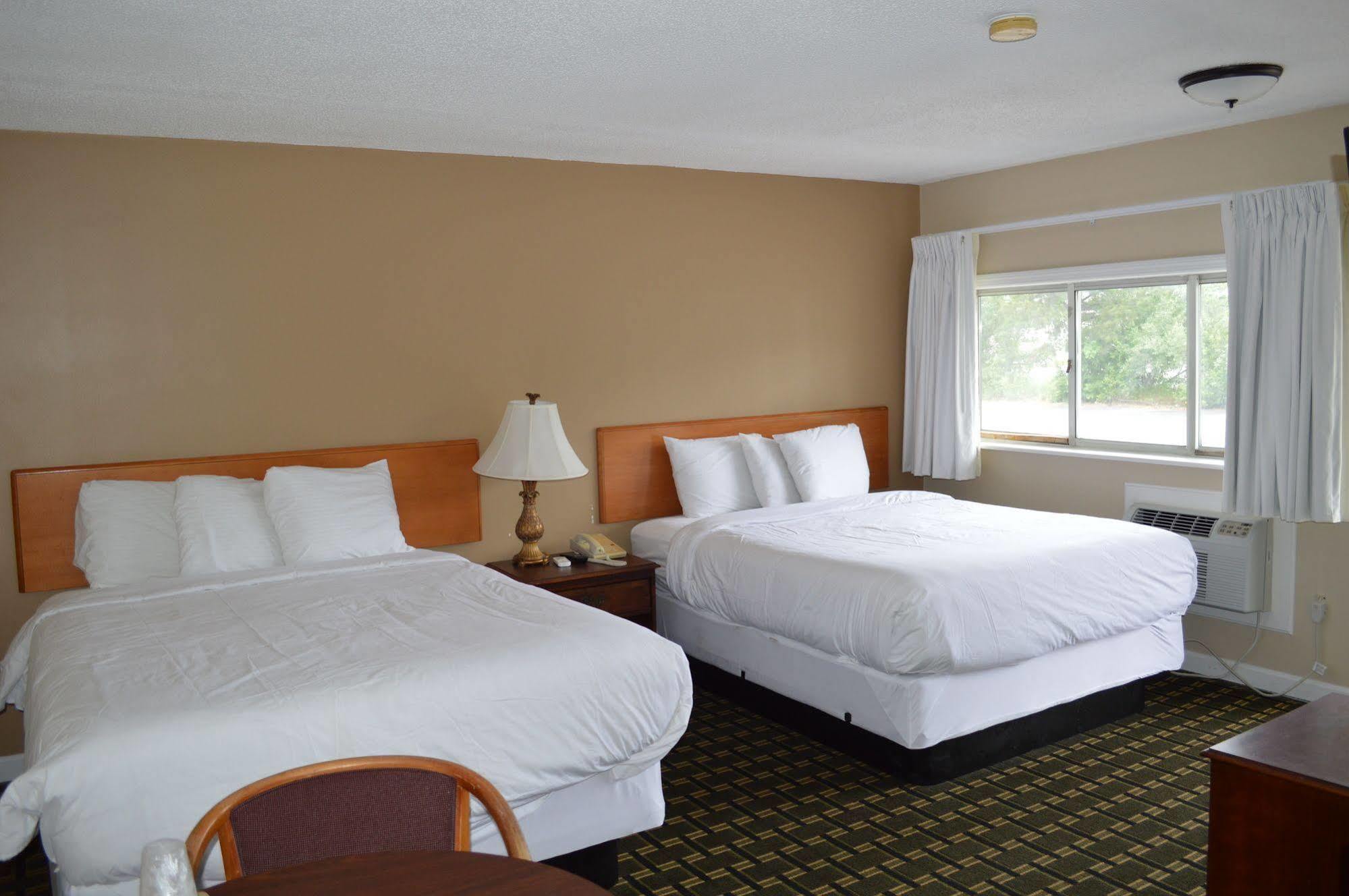 Nashoba Valley Inn & Suites Ayer Exteriér fotografie
