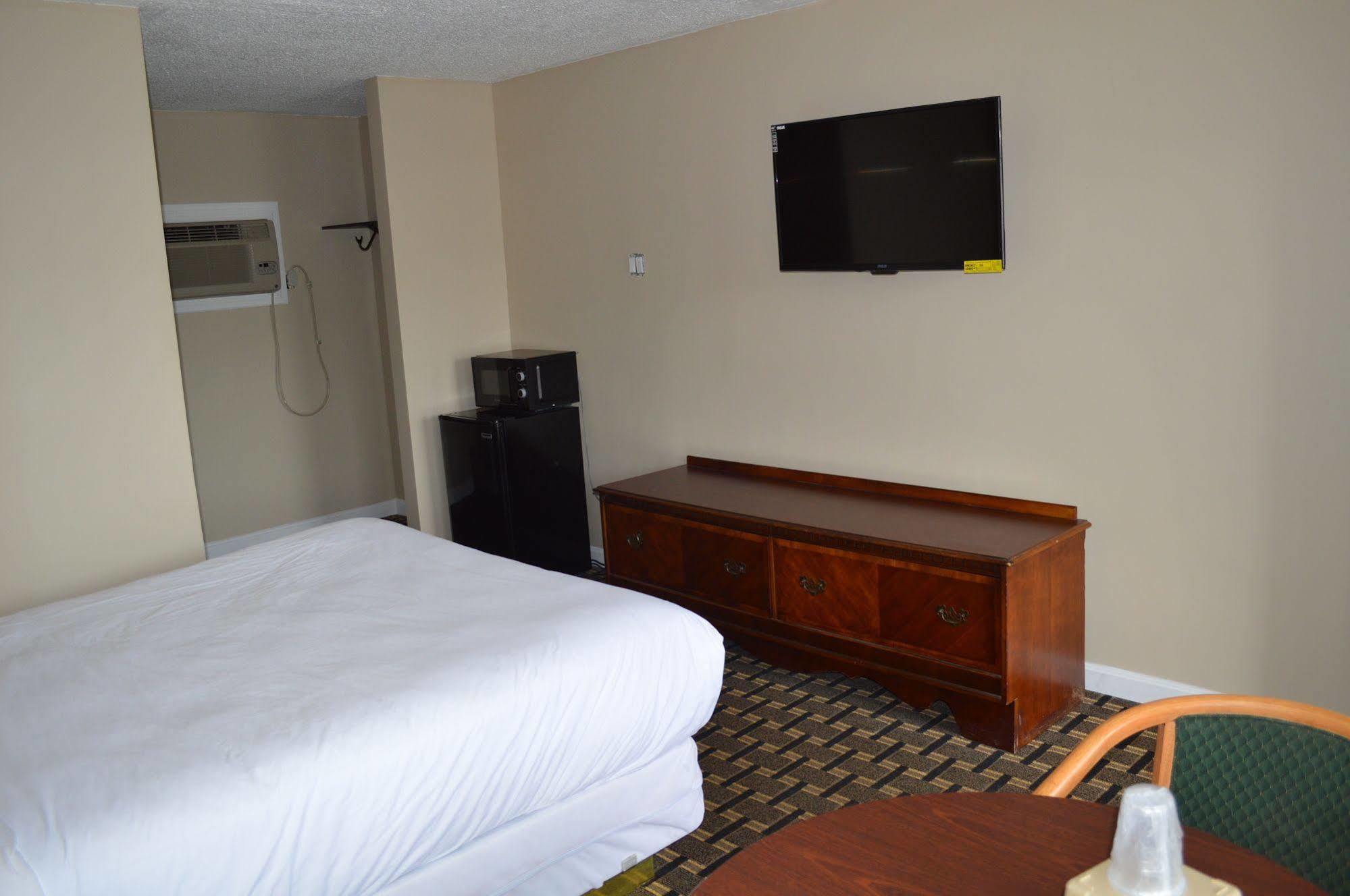 Nashoba Valley Inn & Suites Ayer Exteriér fotografie